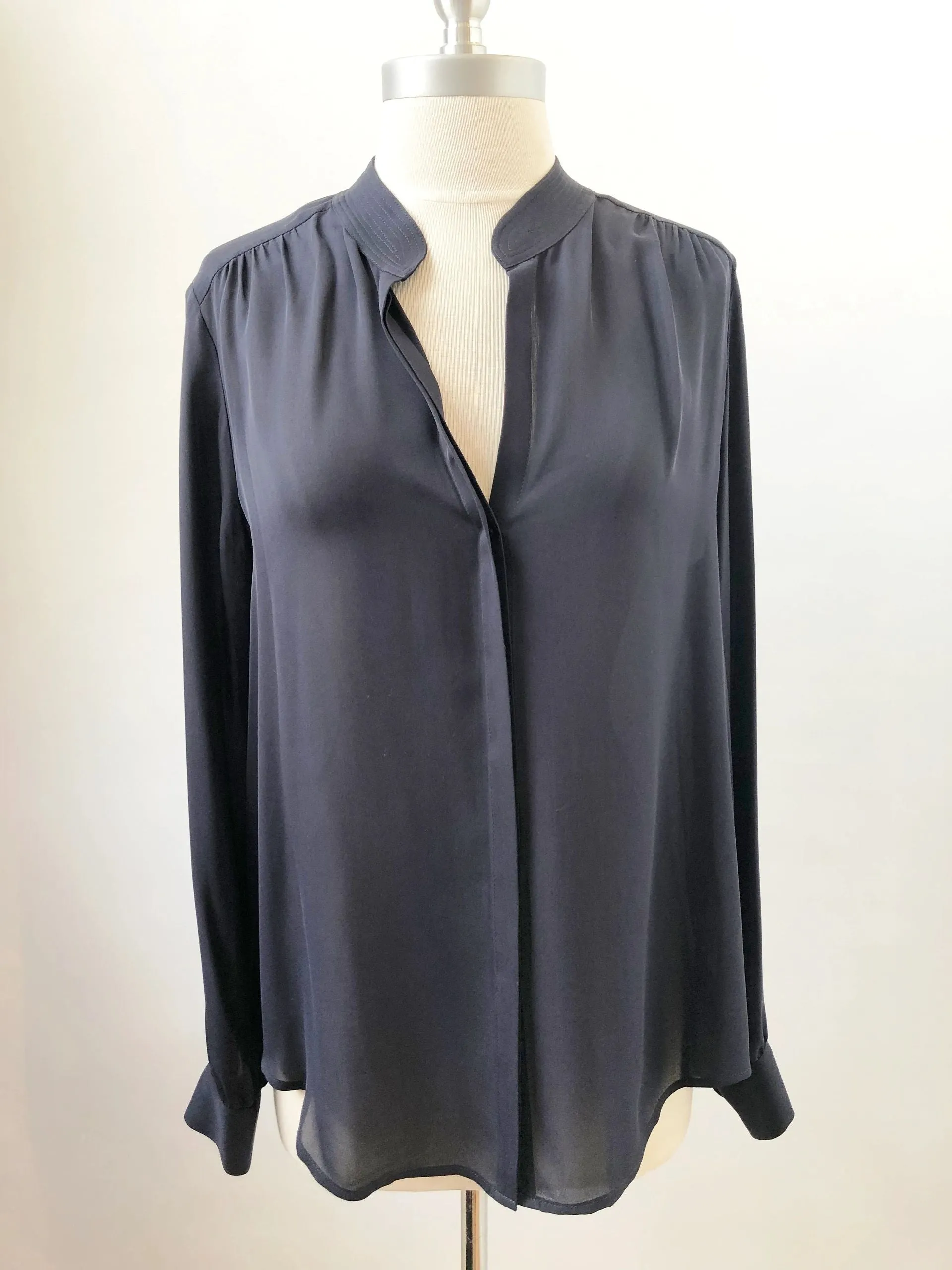 NEW L' Agence Silk Blouse Size M