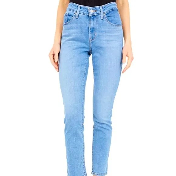 NEW Levi’s Classic 10” Rise Skinny Light Rinse Wash Jeans NWT