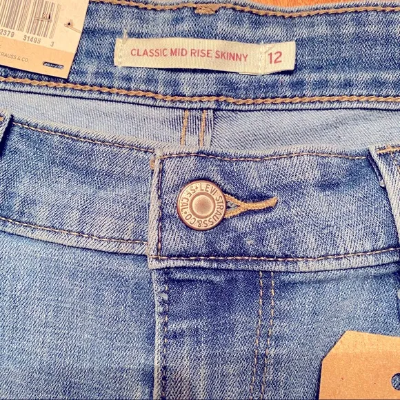 NEW Levi’s Classic 10” Rise Skinny Light Rinse Wash Jeans NWT