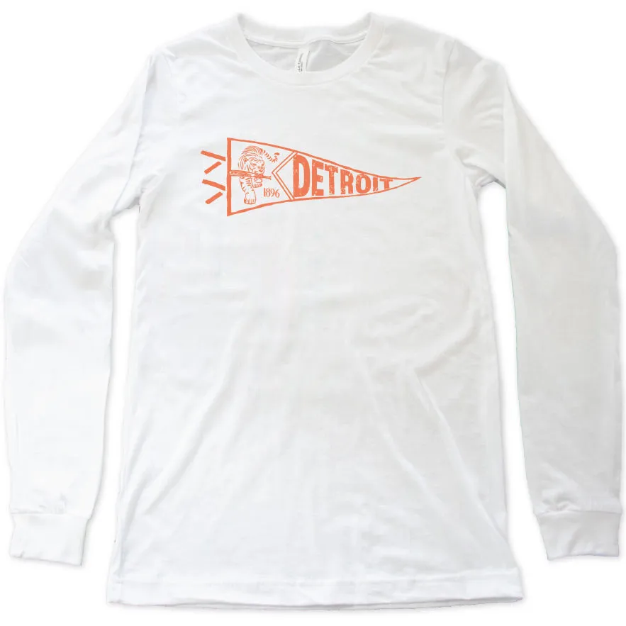 Pennant long sleeve tee