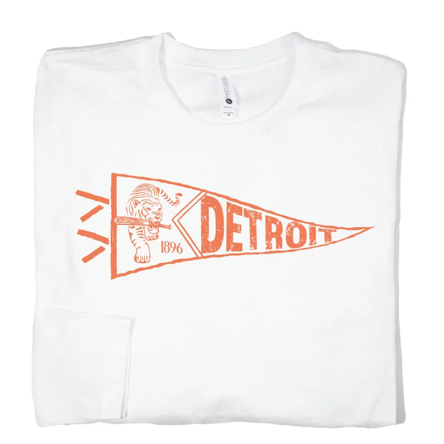 Pennant long sleeve tee
