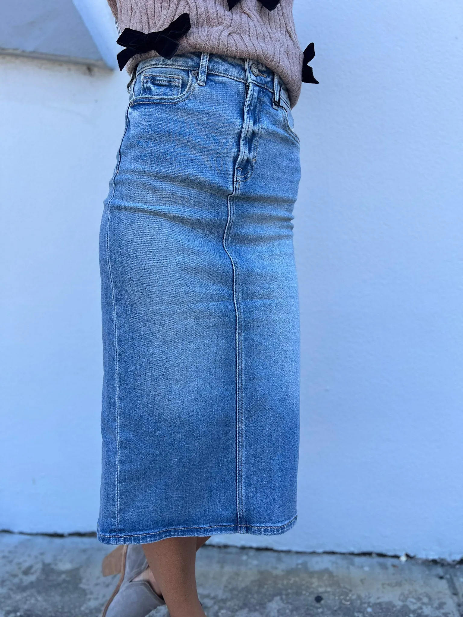 Peyton Backslit Midi Pencil Skirt {Hidden Jeans}