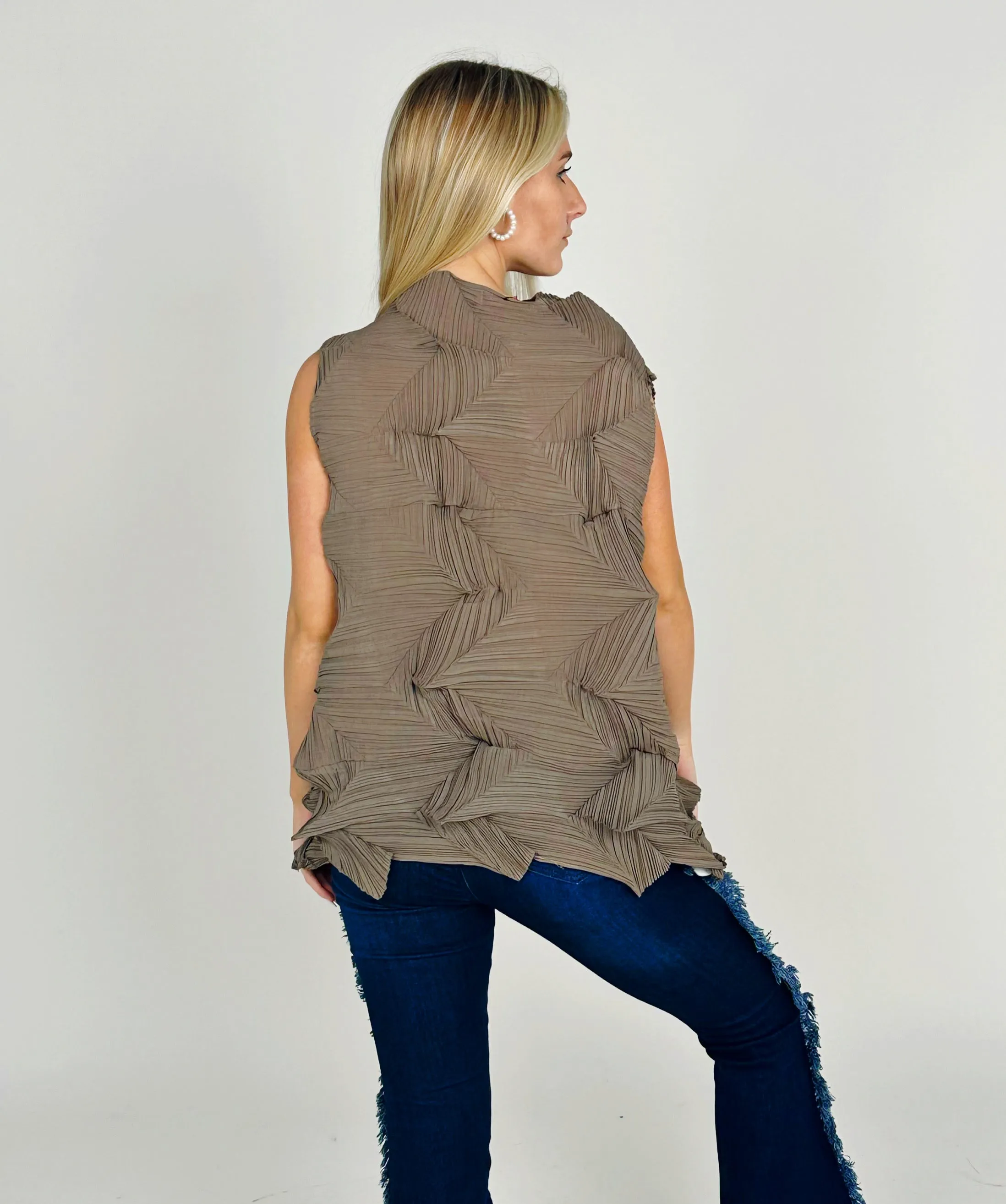 Plisse Sleeveless Top