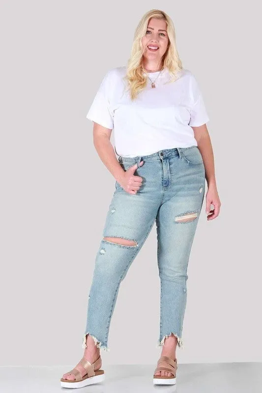 PLUS SIZE RELAXED SKINNY