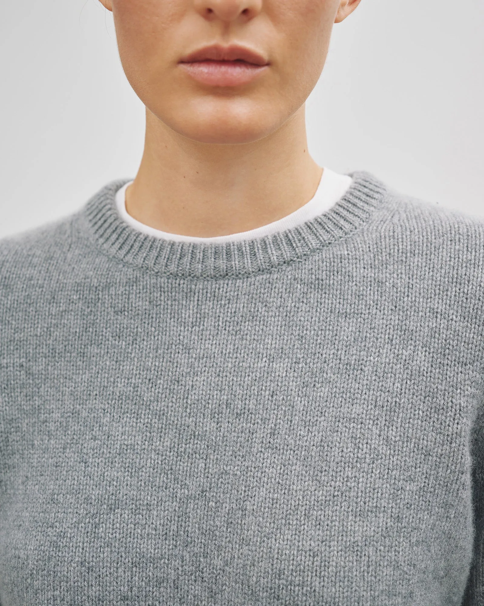 POPPY CASHMERE SWEATER