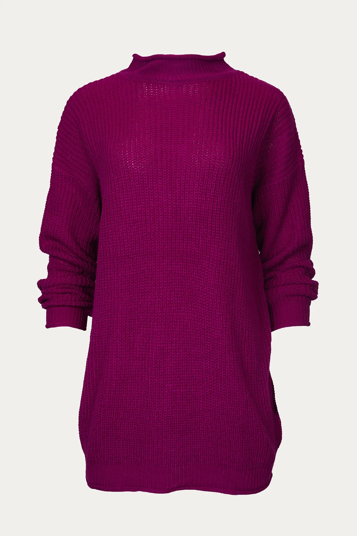 RIBBED-KNIT OVERSIZED TURTLENECK SWEATER