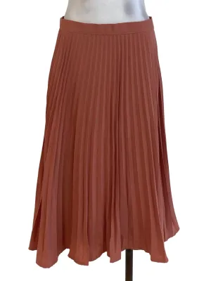 Rosewood Pleated Skirt