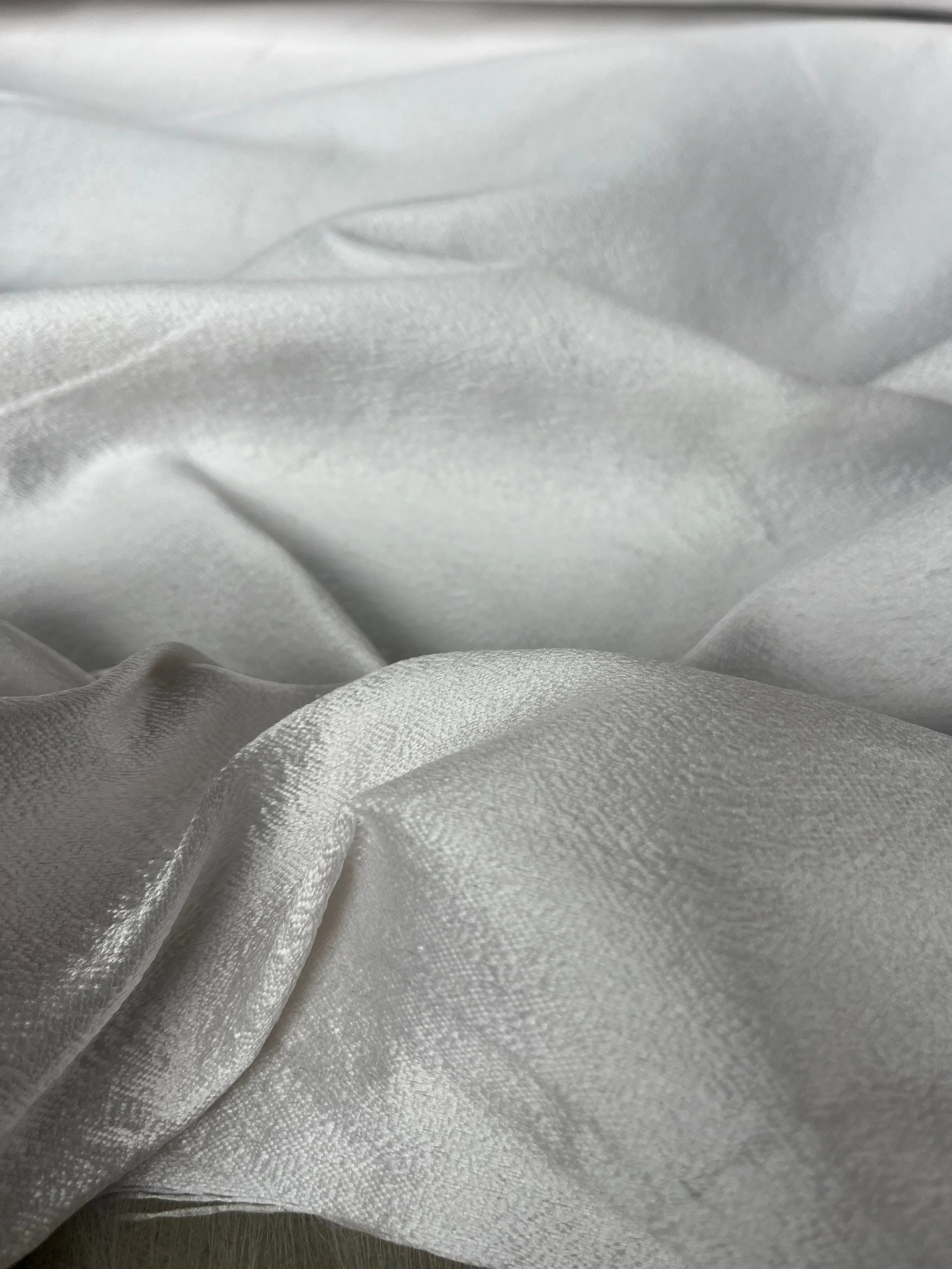 Shiny white jacquard fabric SUMMER PARTY 110 G02