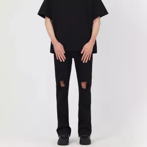 Slim-fit Knee-Ripped Jeans