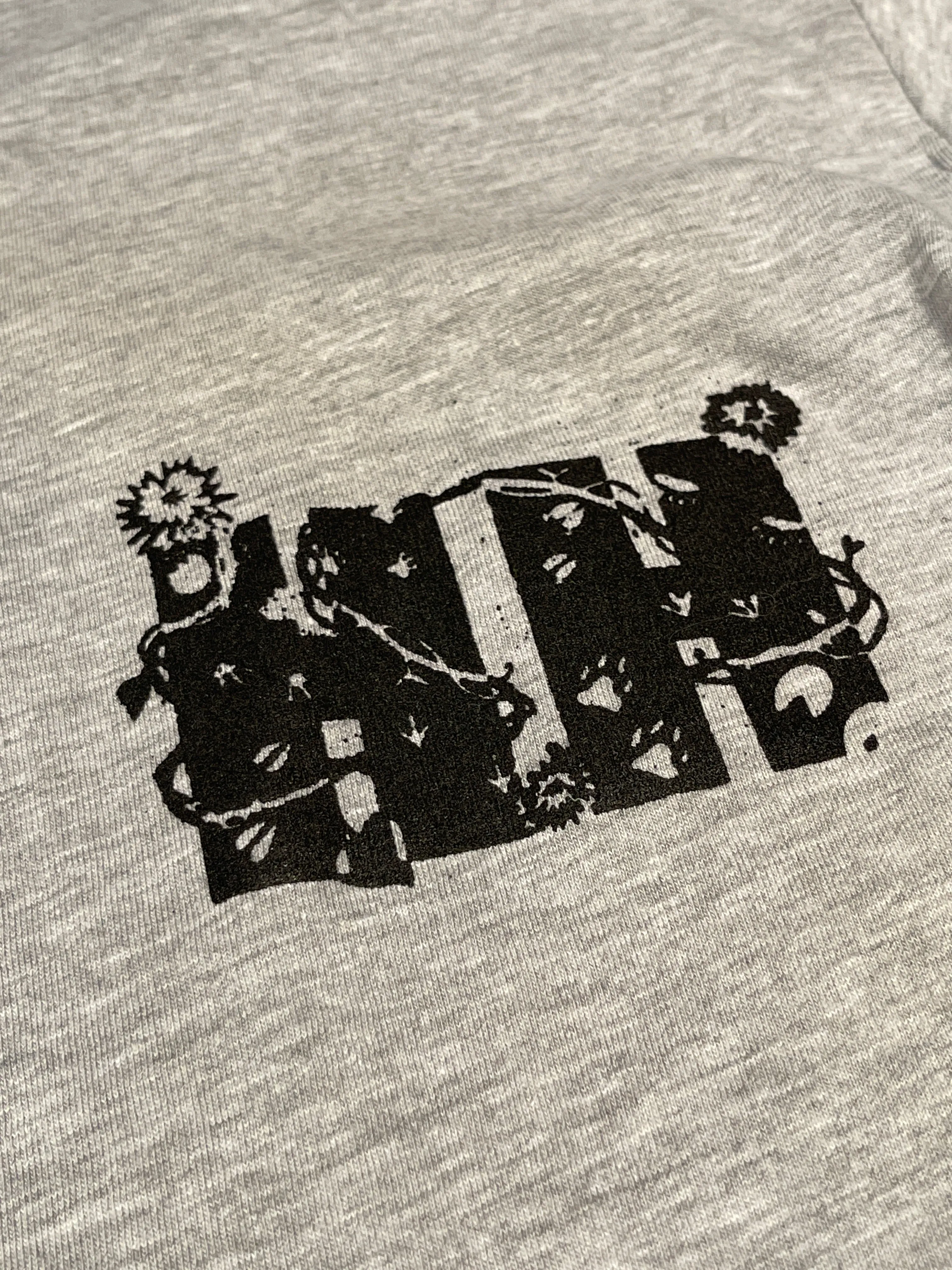 Snow Leopard Shirt (Heather Grey)
