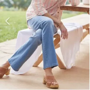 Soft Surroundings Supremely Soft Pull-On Bootcut Jeans Size Large 14/16