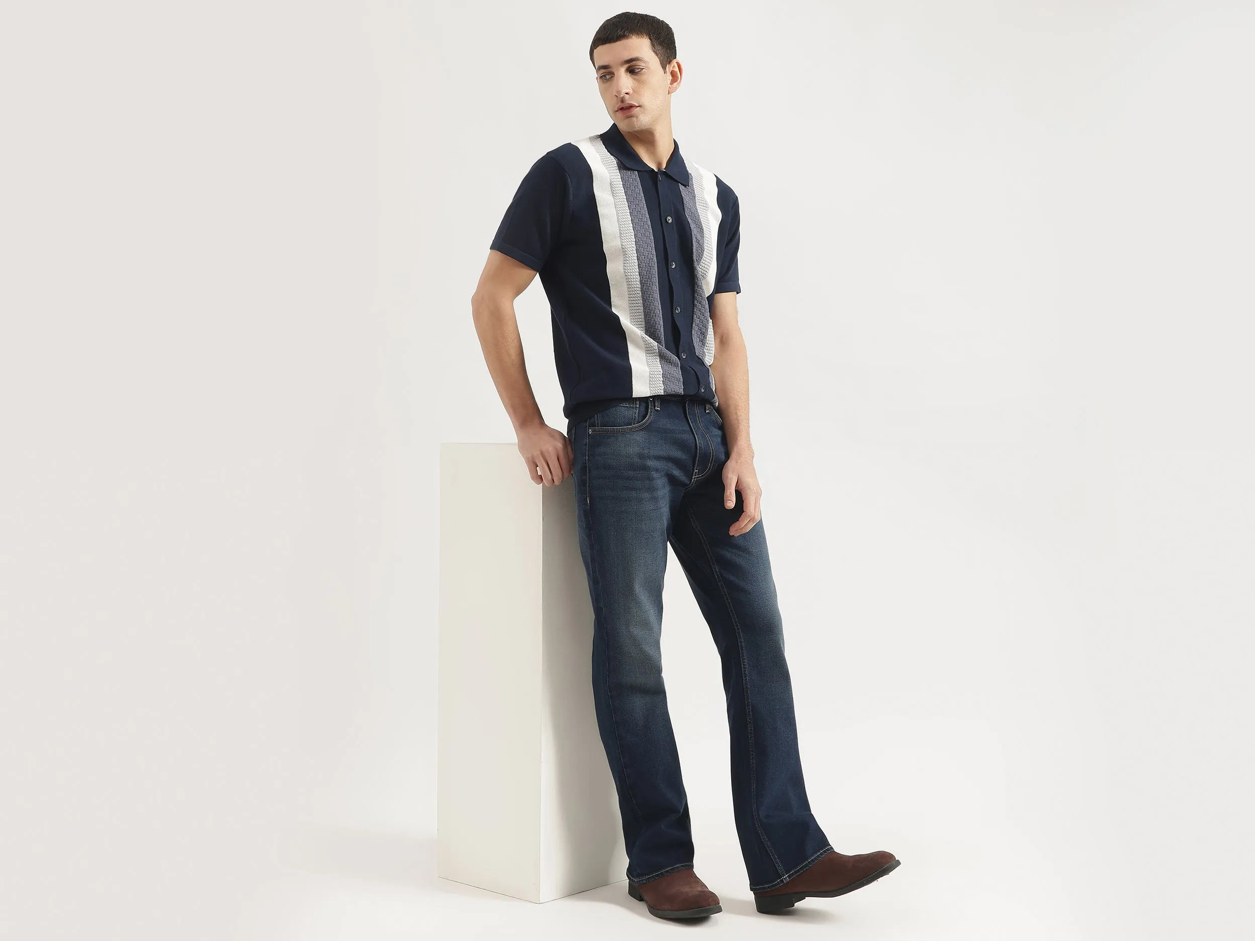 Solid Bootcut Fit Jeans