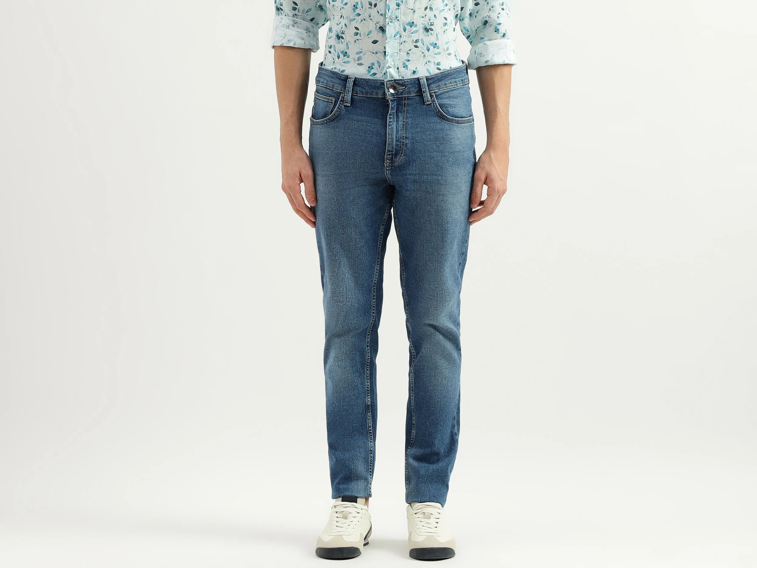 Solid Mid Rise Skinny Fit Jeans