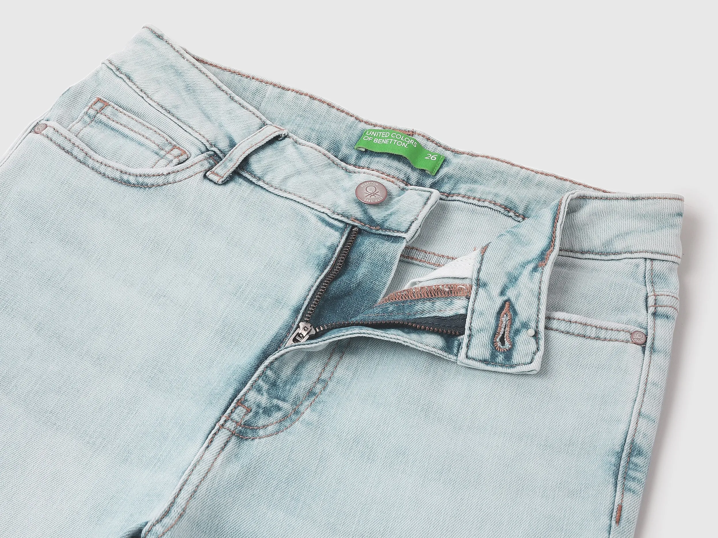 Solid Skinny Fit Jeans