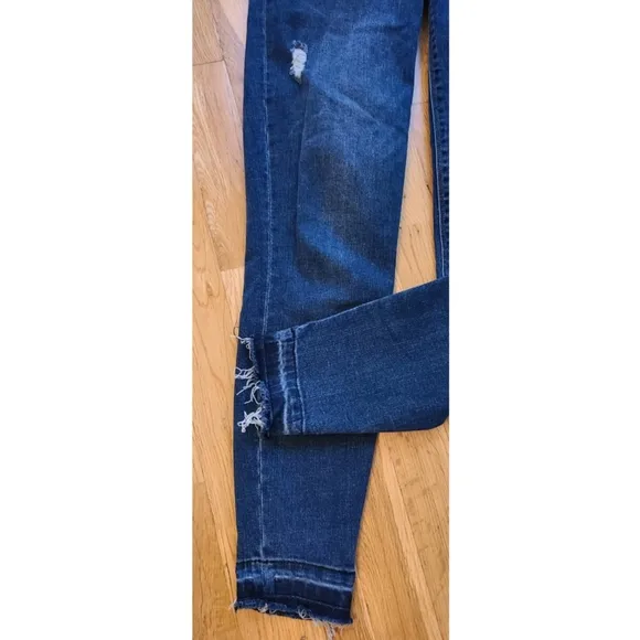 Spanx Distressed Raw Hem Skinny Jean Size Medium Blue