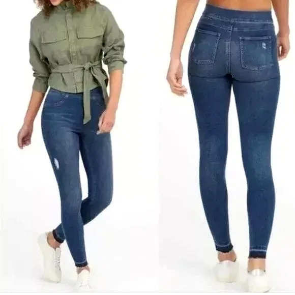 Spanx Distressed Raw Hem Skinny Jean Size Medium Blue