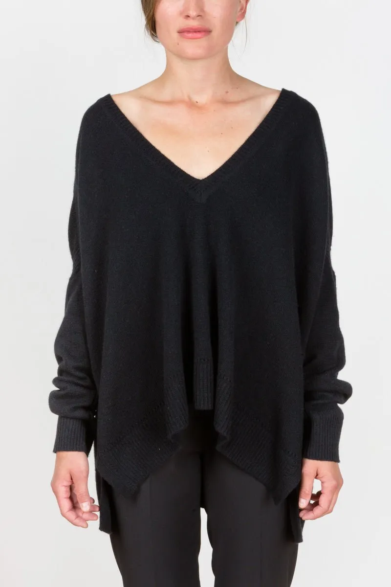 square v-neck sweater - black