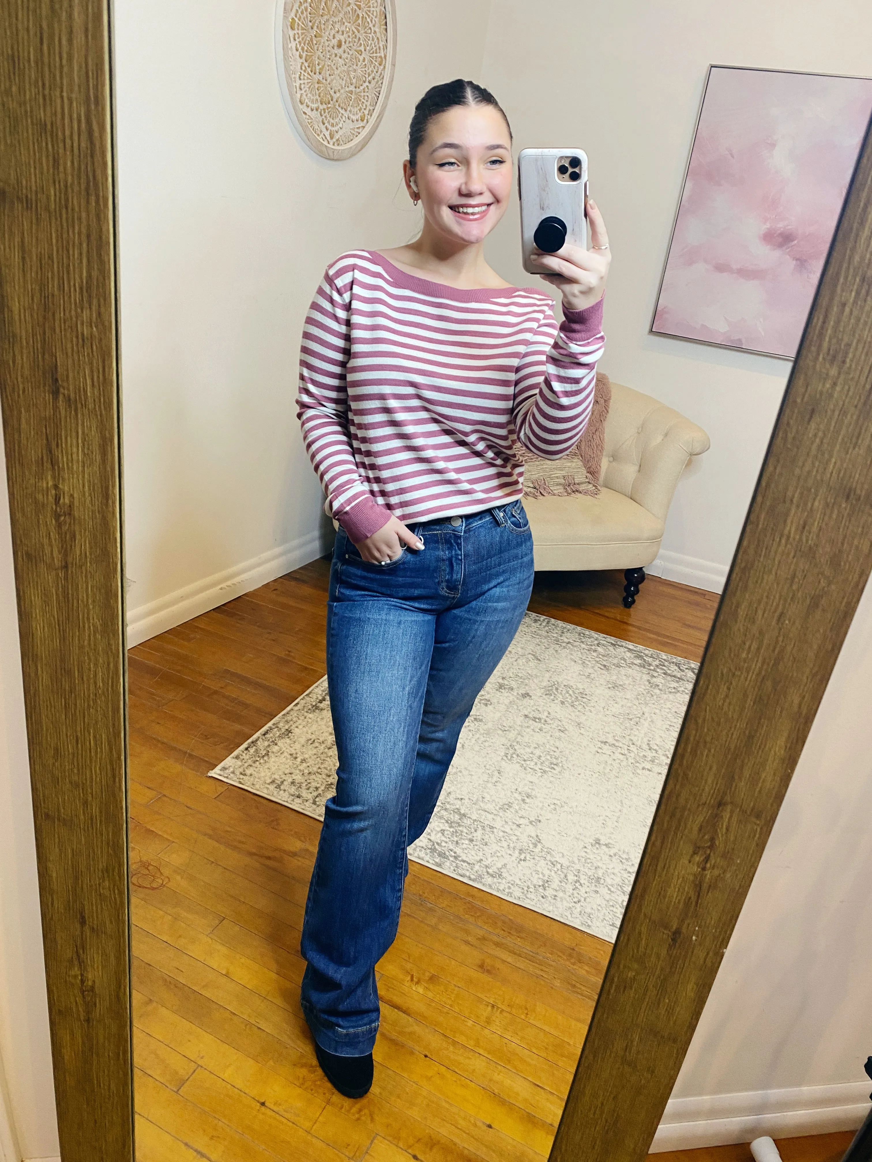 Susie Mid Rise Bootcut Risen Jeans
