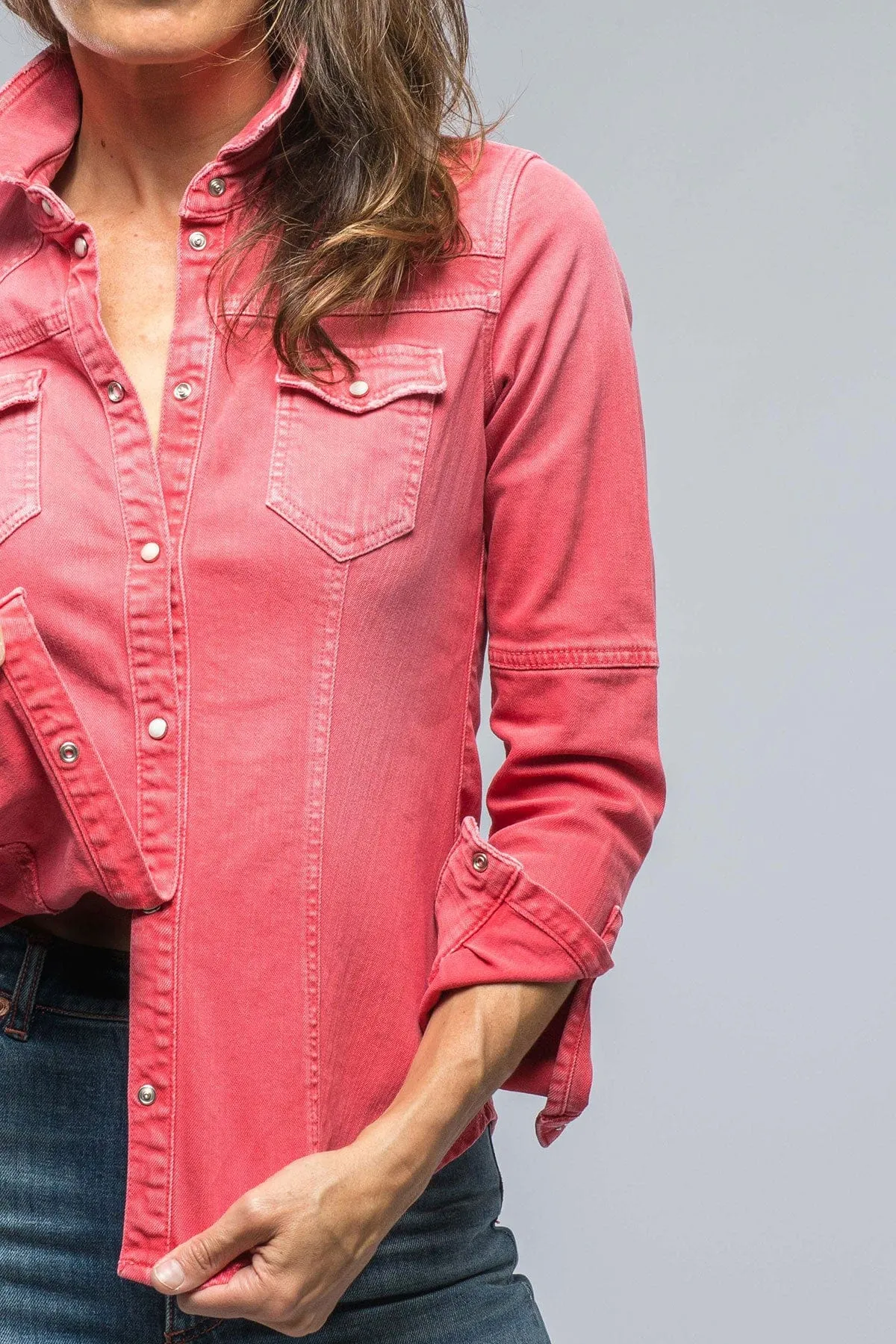 Sweetwater Denim Shirt In Washed Corallo