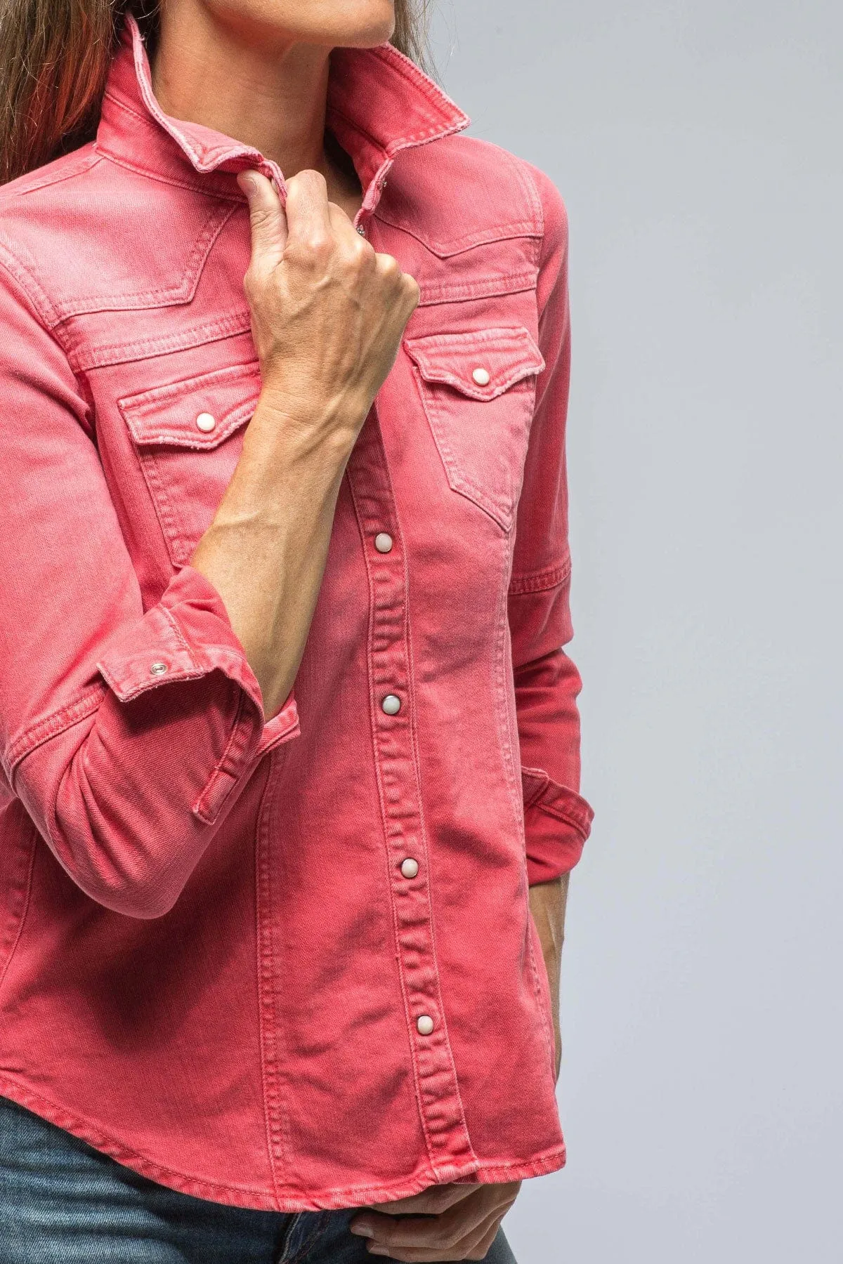 Sweetwater Denim Shirt In Washed Corallo