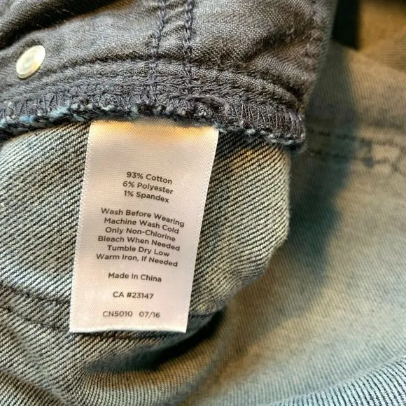 Talbots Flawless Five-Pocket Jeans Women 6 Bootcut Curvy Stretch Dark Blue Denim