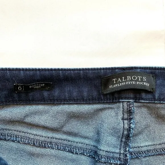 Talbots Flawless Five-Pocket Jeans Women 6 Bootcut Curvy Stretch Dark Blue Denim