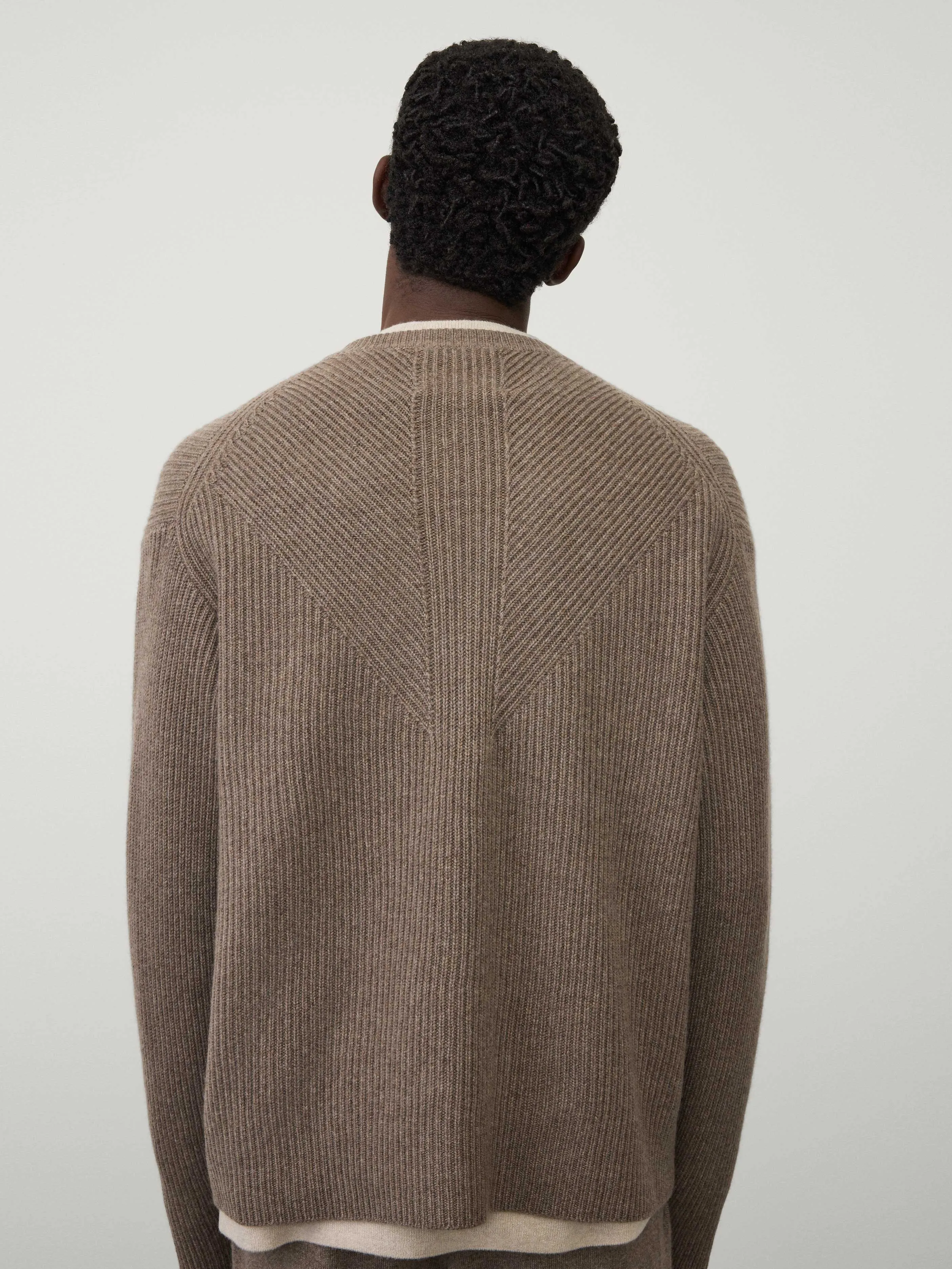 The William Sweater