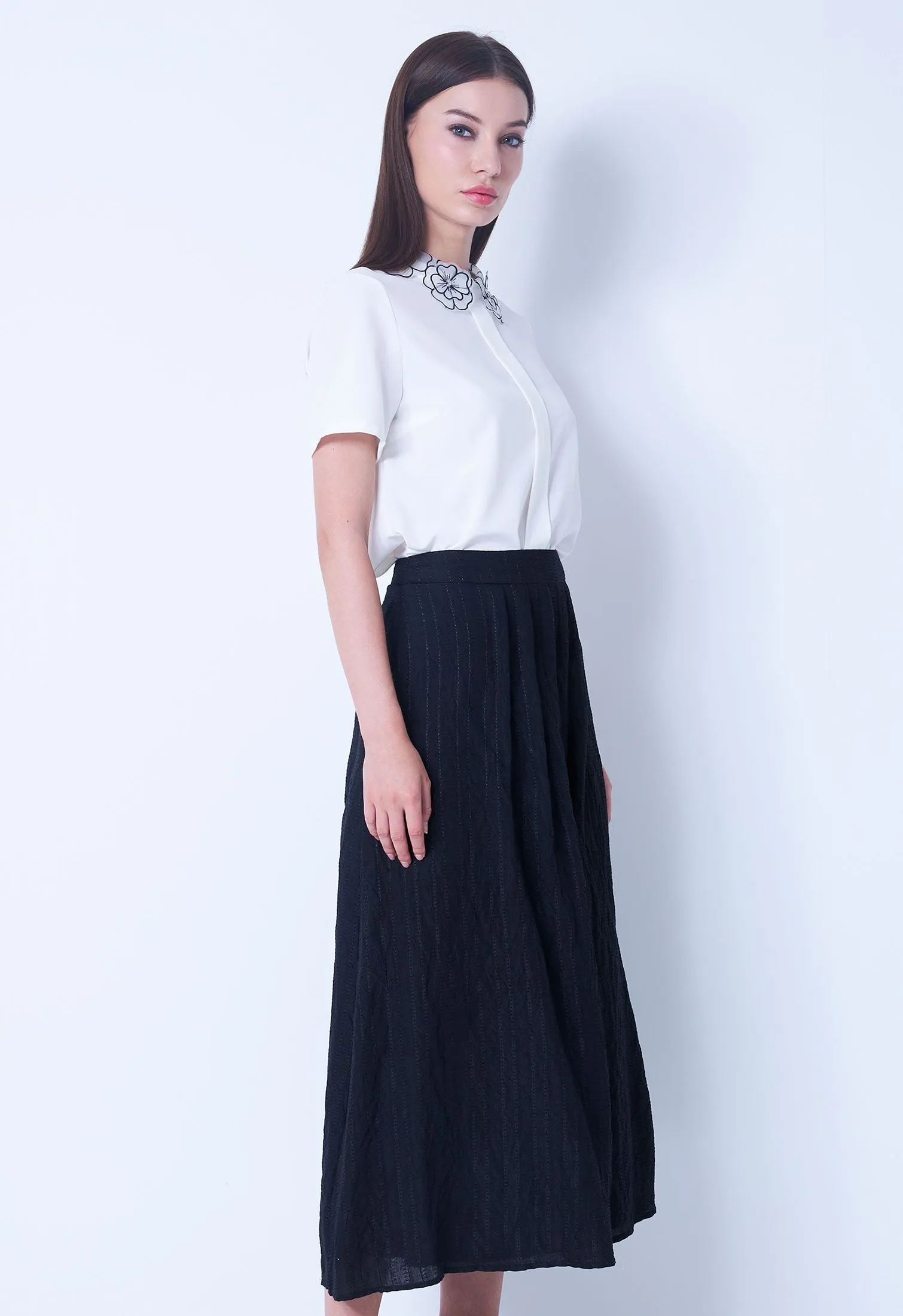 Thread Stripe Midi Skirt