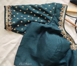 Tiny Buta Blouse - Bottle Green