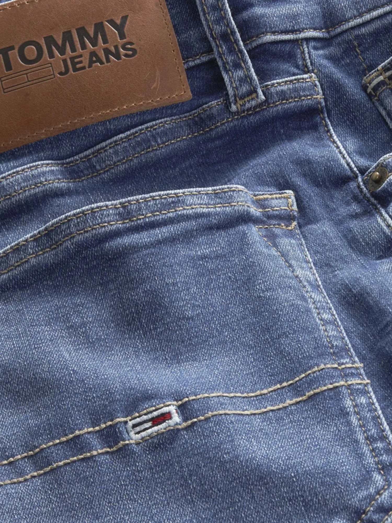 Tommy Jeans Jeans DM0DM13213