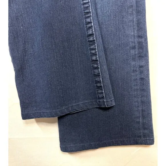 TRUE RELIGION Becky Mid Rise Bootcut Jean Size 32 Black Label T-Stitch Y2K Denim