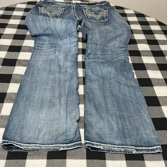 Vigoss Dublin Bootcut Jeans 11 x 33 Long Stretch Double Back Pockets Embellished