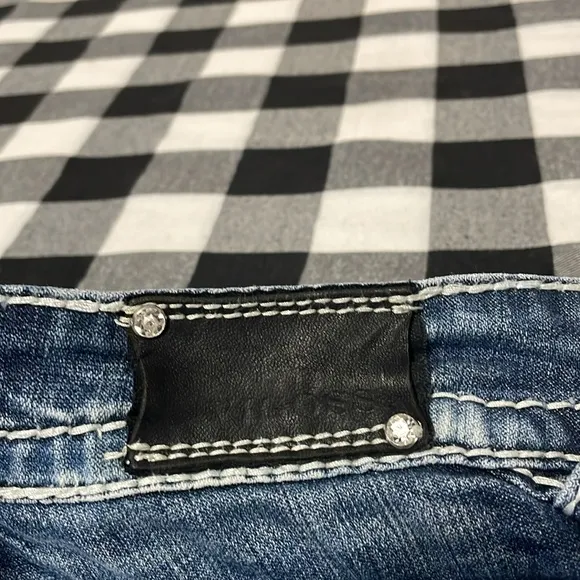 Vigoss Dublin Bootcut Jeans 11 x 33 Long Stretch Double Back Pockets Embellished
