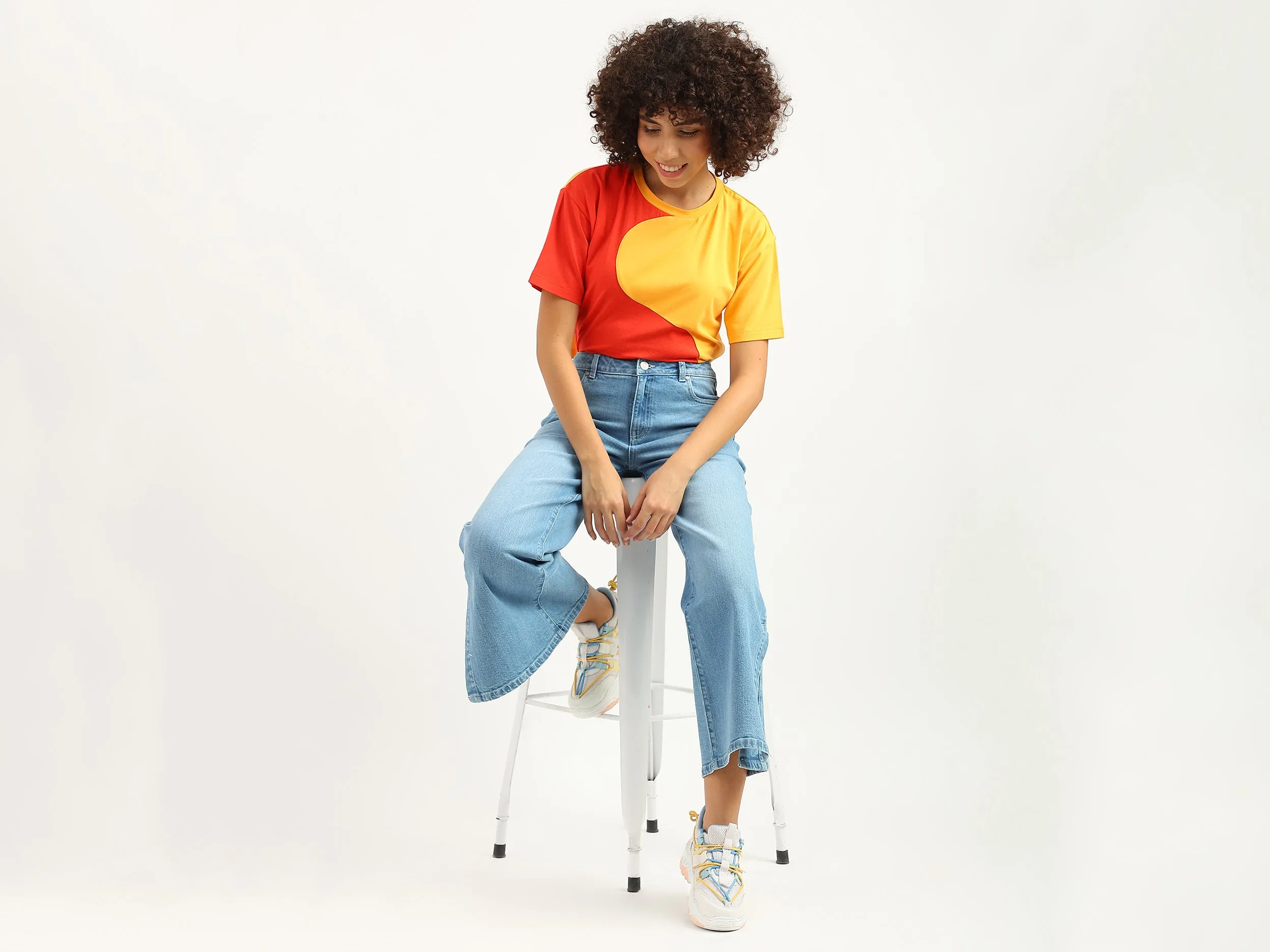 Women Solid Bootleg Jeans