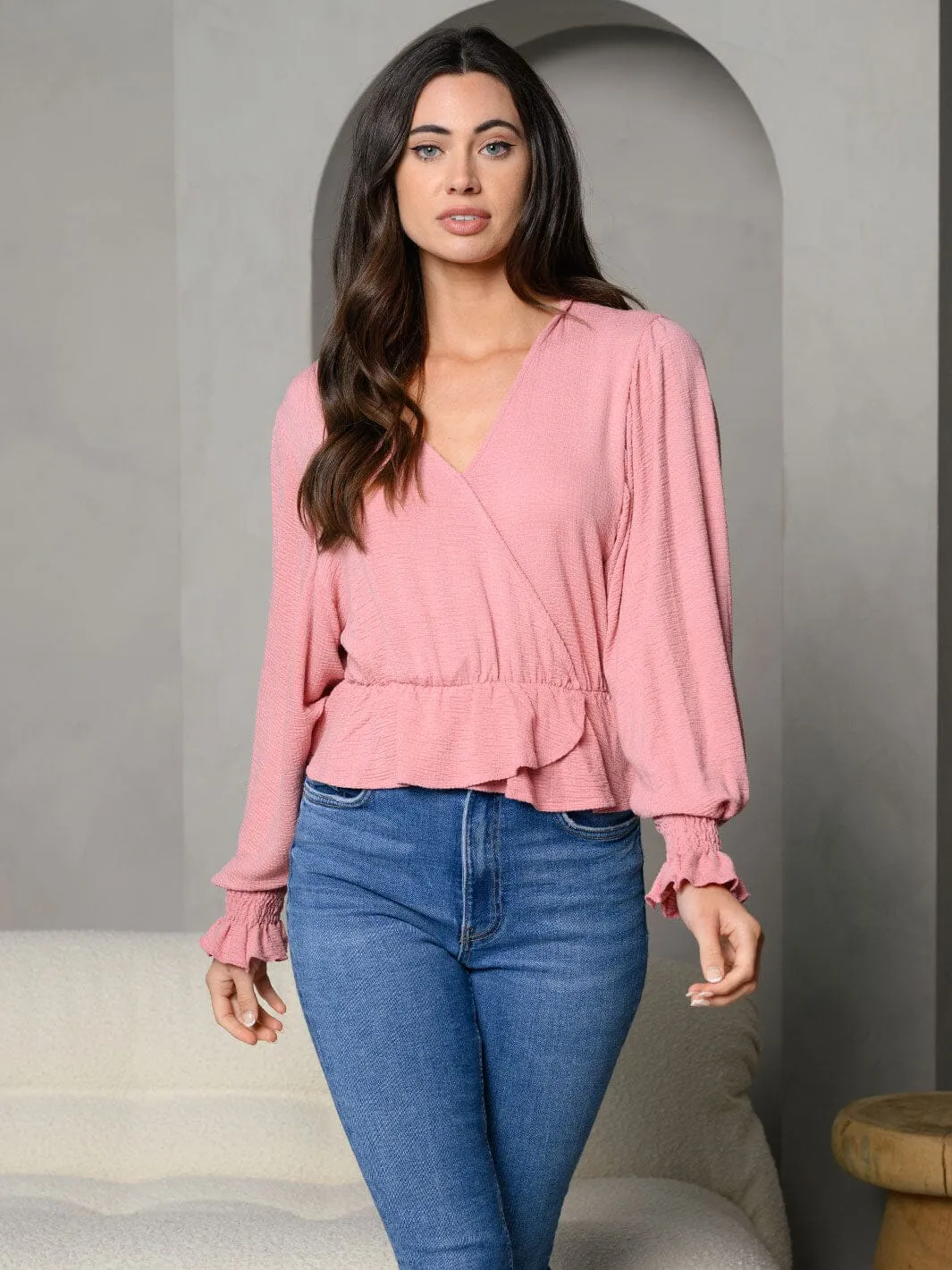 WOMEN'S KNIT SURPLICE PEPLUM V-NECK LONG SLEEVE TOP