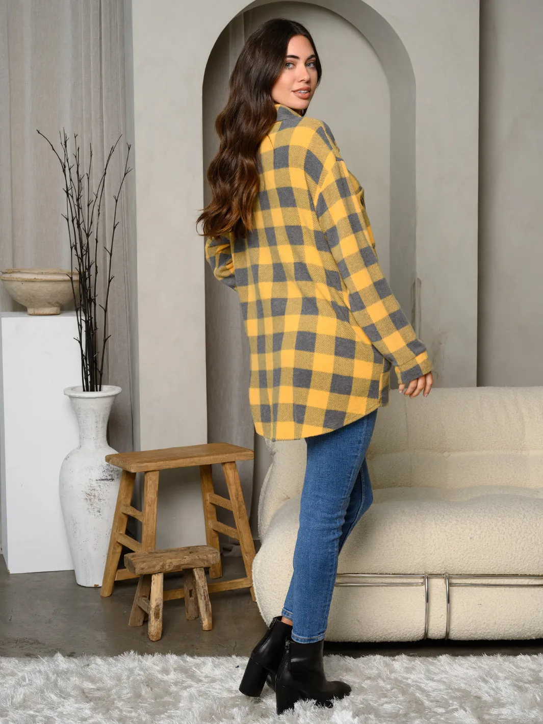 WOMEN'S LONG SLEEVE BUTTON UP PLAID TOP