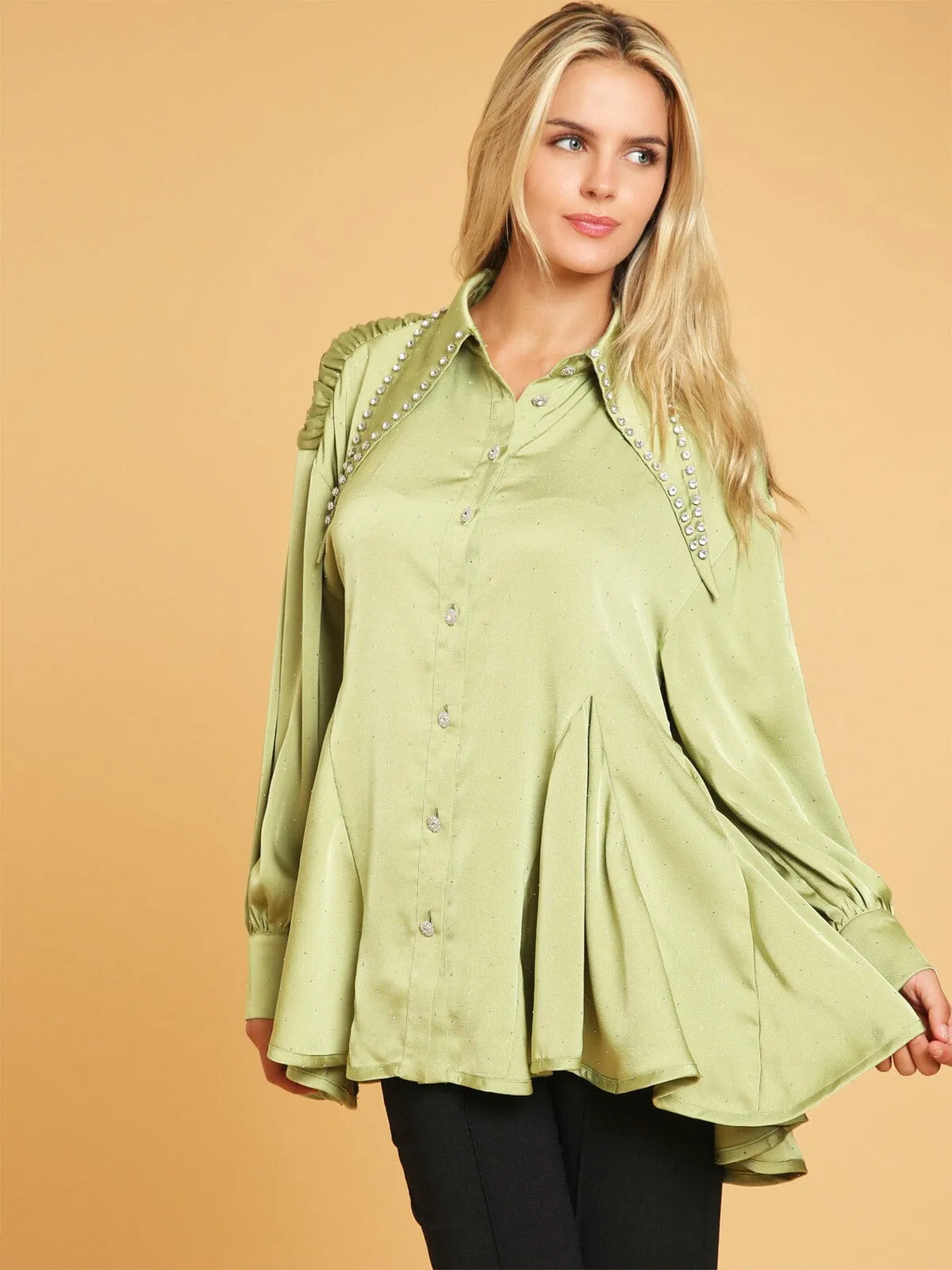 WOMEN'S LONG SLEEVE BUTTON UP STUDS DETAILED BLOUSE