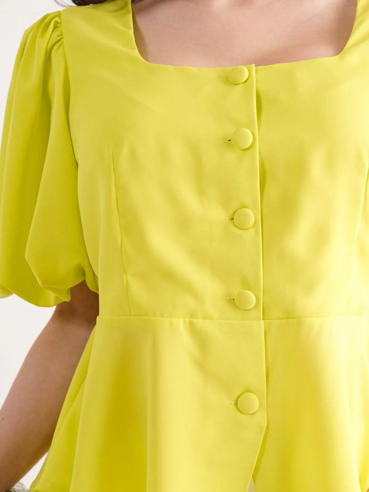 WOMEN'S SHORT PUFF SLEEVE BUTTON UP PEPLUM BLOUSE TOP