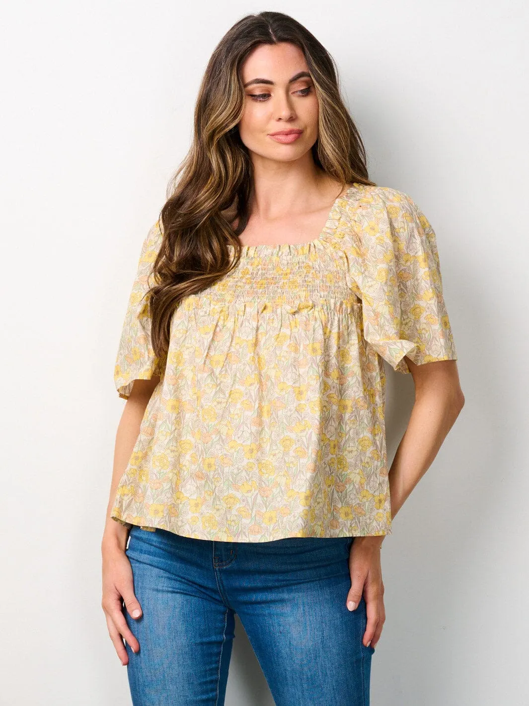 WOMEN'S SHORT SLEEVE SMOCK PEPLUM FLORAL BLOUSE TOP