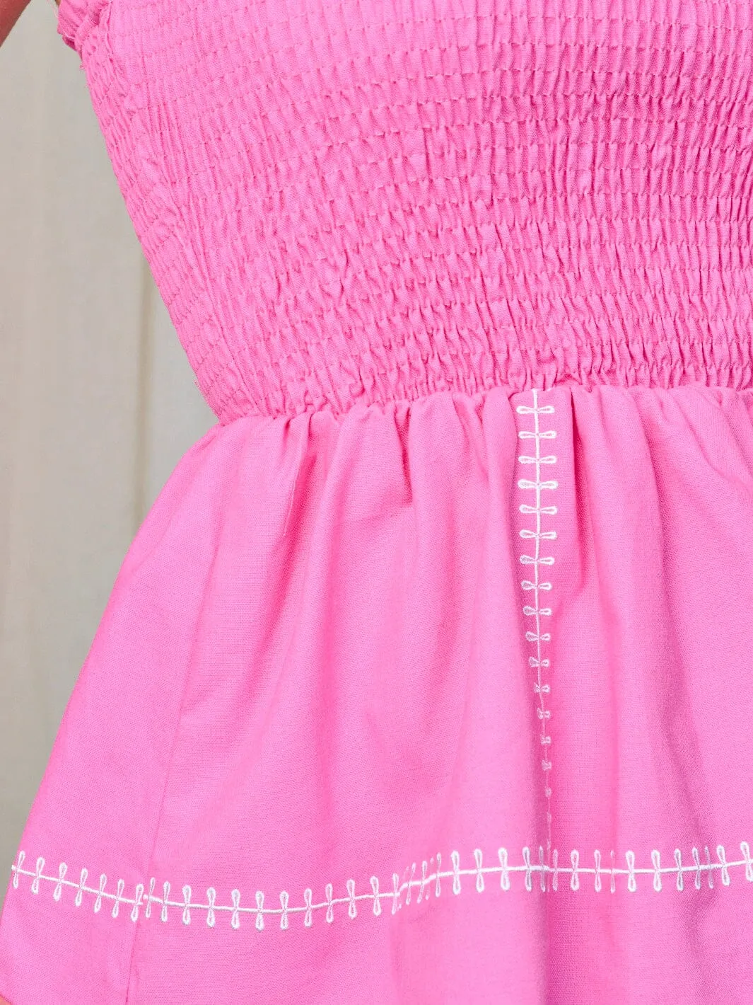 WOMEN'S SLEEVELESS SMOCK EMBROIDERY TRIM PEPLUM TANK TOP