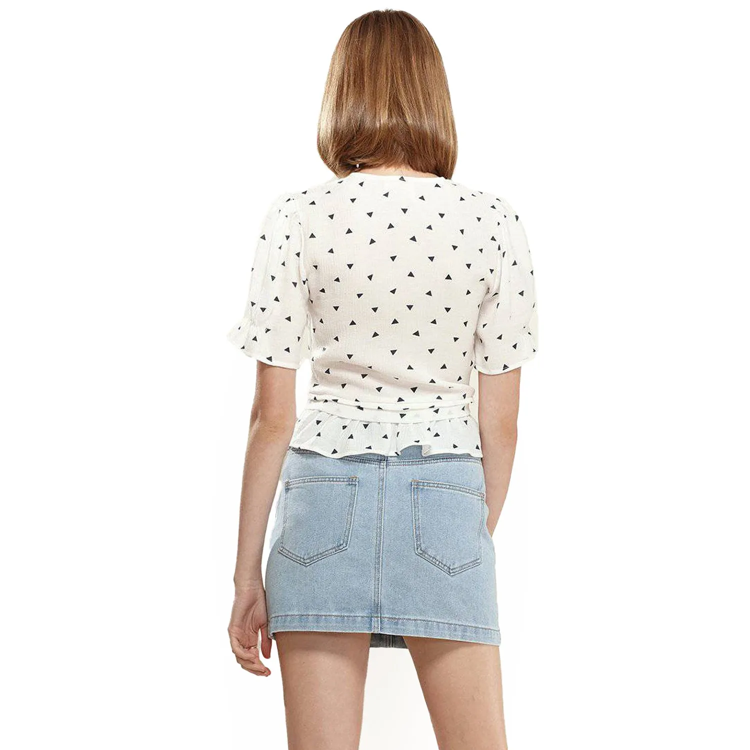 Women's Triangle Print Puff Sleeve Blouse in White triangle