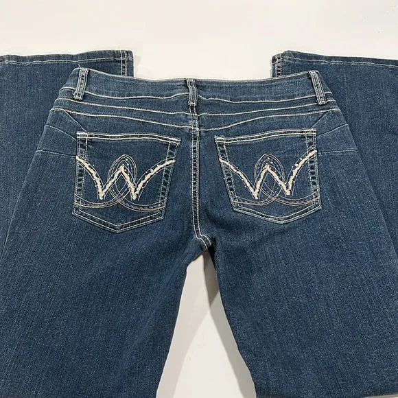 Wrangler - bootcut/flare, mid wash jeans, 13-14x32