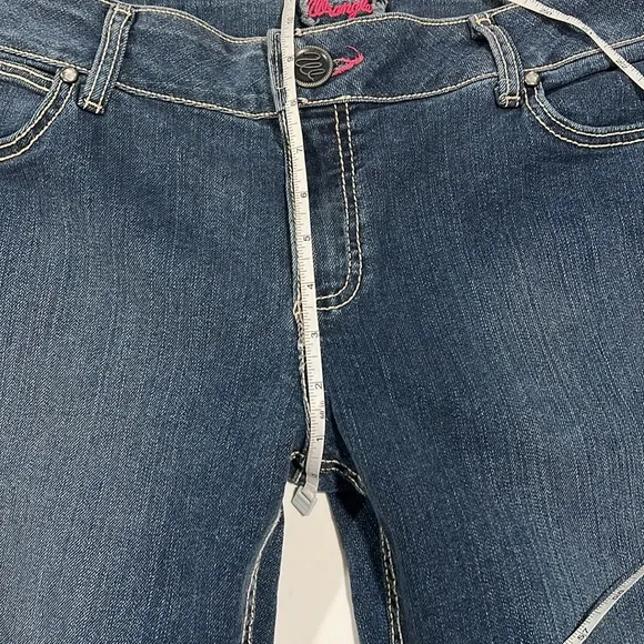 Wrangler - bootcut/flare, mid wash jeans, 13-14x32